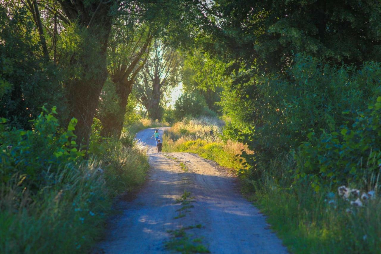 Folwark Malinowy Chrusniak Villa Bisztynek Buitenkant foto